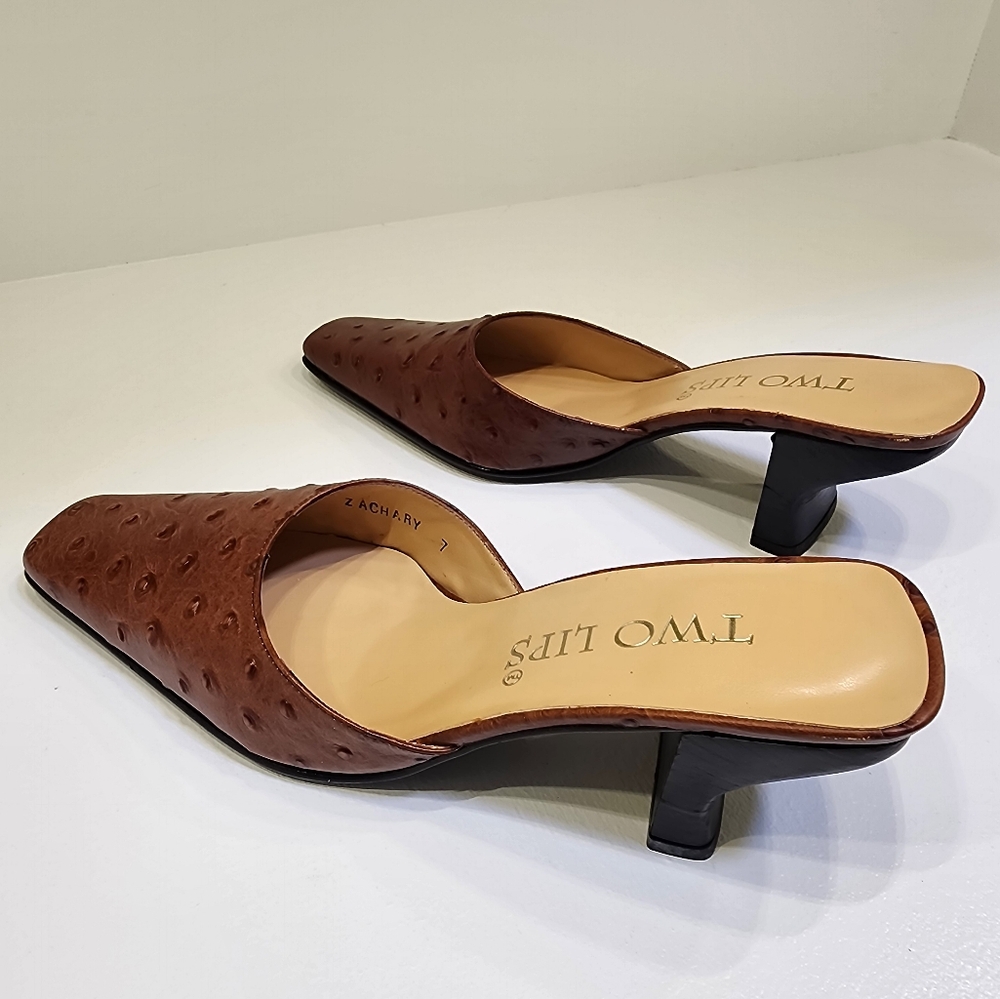 Two Lips - Cognac - Slip on Kitten heels - Size 7